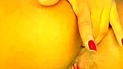 rosa vermelha wanted dp, so i fingered her pussy and ass deep