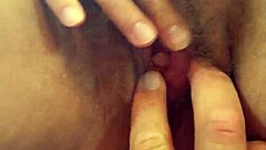 bankchix wife cums with pussy full