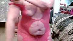 Naked Curvy Model Dawnskye Poses With Big Butt