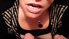 i love pleasing my step brother with my mouth