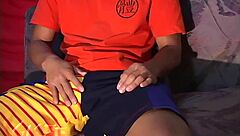 I can't get enough of this muscular Japanese gay bodybuilder video