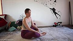 Yoga Lesson With Sexy Milf Instructor