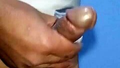 Masturbandome con las prendas intimas de mi exmujer 😏