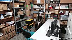 Amilia Onyx rides like a pro cowgirl! 🤠