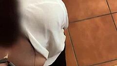 alumno se coge a su maestra en el salon les cuento una anecdota me cogi a mi maestra vero en el salon de clases cuando me estaba dando clase ella es una milf mexicana muy rica parte 2