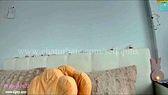 sella pink says, 'watch me masturbate to orgasm on cam, teen 18+ style?'