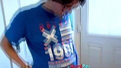 Horny lady gives perfect blowjob till orgasm