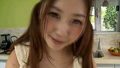 Peeking at Tits in Voyeur Downblouse Clip Sparks Curiosity!