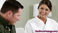 Wam恋物按摩师宝贝提供激烈手交和口交