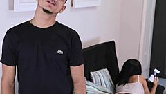 chupando a buceta da gostosa latina em pov doggystyle