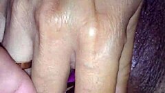 Oh wow! This college student masturbates intensely in her dorm room!