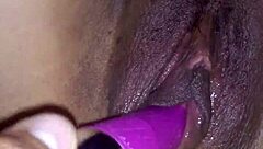 Oh wow! This college student masturbates intensely in her dorm room!