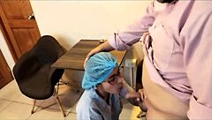 la enfermera me curo el malestar con una rica follada