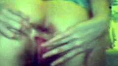 Fingering And Then Piss In Bathtub - Laura Fatalle