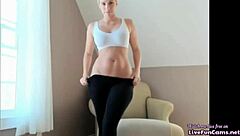 bubble butt on webcam, what do you think?