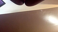 i'm smoking and twerking in pink panties up close