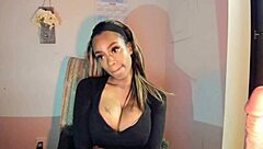 Tattooed Milf With Big Tits Plays Her Pussy Intensely