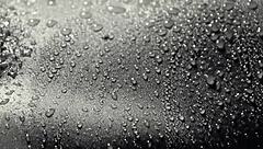 俄罗斯美女在暴风雨之夜后享受新鲜点心