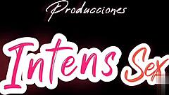 Mi vecino me deja follar a su suegra de tetas grandes me la follo y me hace garganta profunda la mamá de su novia