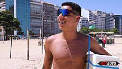 Sucking the dick of the popsicle seller I met on the beach