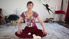 lesson 333 with shaved milf girlfriend