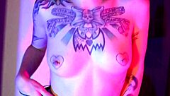 I love my slut's footjob in sneakers