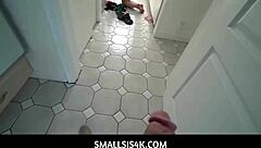 Smallsis4k - It Is Amusing with His Stepsis Mandy Muse