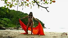 Pretty brunette sets up romantic place for hot anal sex on the beach!