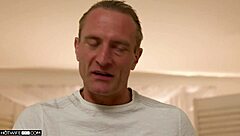 Diamond Banks' Married Ebony Pussy Feels So Sweet in Hotwifexxx Scene