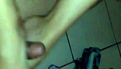 Foot job pies leche pu�eta