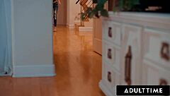 Aidra Fox and redhead babe licking pussies, scissoring and kissing passionately! 😘