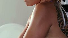 hard workout leads to hard fuck with cassie