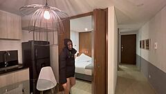 ladrona folla duro en mi casa mientras marido no está