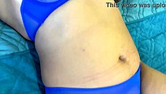 我爱看内衣熟女自慰她的屁股和奶子！