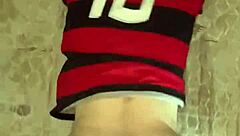 Flamengo cheerleader poses on all fours with raised ass.