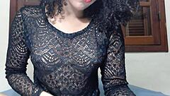 小妞看黄片高潮两次，哎呀不好意思！