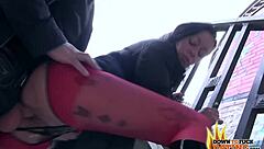 Publicsexdate - Tattooed Brunette Babe Mareen Deluxe Is Down To Fuck Anywhere