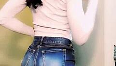 Ebony teen deepthroats in shorts dancing