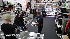 Super amateur teen in secret voyeur spot, what a find! 😏