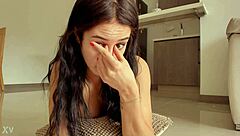 Hot Brunette Shows Juicy Ass On Webcam