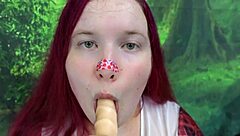 chubby tranny booty shake twerk dildo fuck closeup