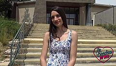 Candie coquine brunette wants to realize her fantasies with double penetration!