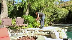 Fly asian hottie sami parker fucks jerry's big dong 😏