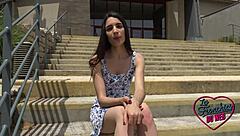 Candie coquine brunette wants to realize her fantasies with double penetration!