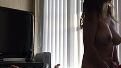 Amateur Asian Girlfriend Rides In Cowgirl For Orgasm