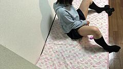 Amateur Japanese Learns Masturbation Climax