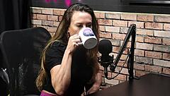 does a mulher need to learn self-stimulation with lu cabral's sensual anal tips?