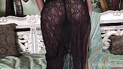 i love watching lyla storm play with her sweet brown pussy