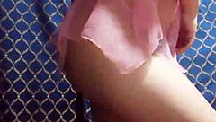 Pinay MILF Shakes Her Big Gaping Ass Sexy Dancing On Stage!