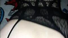 mi padrastro estaba caliente se quita el condon